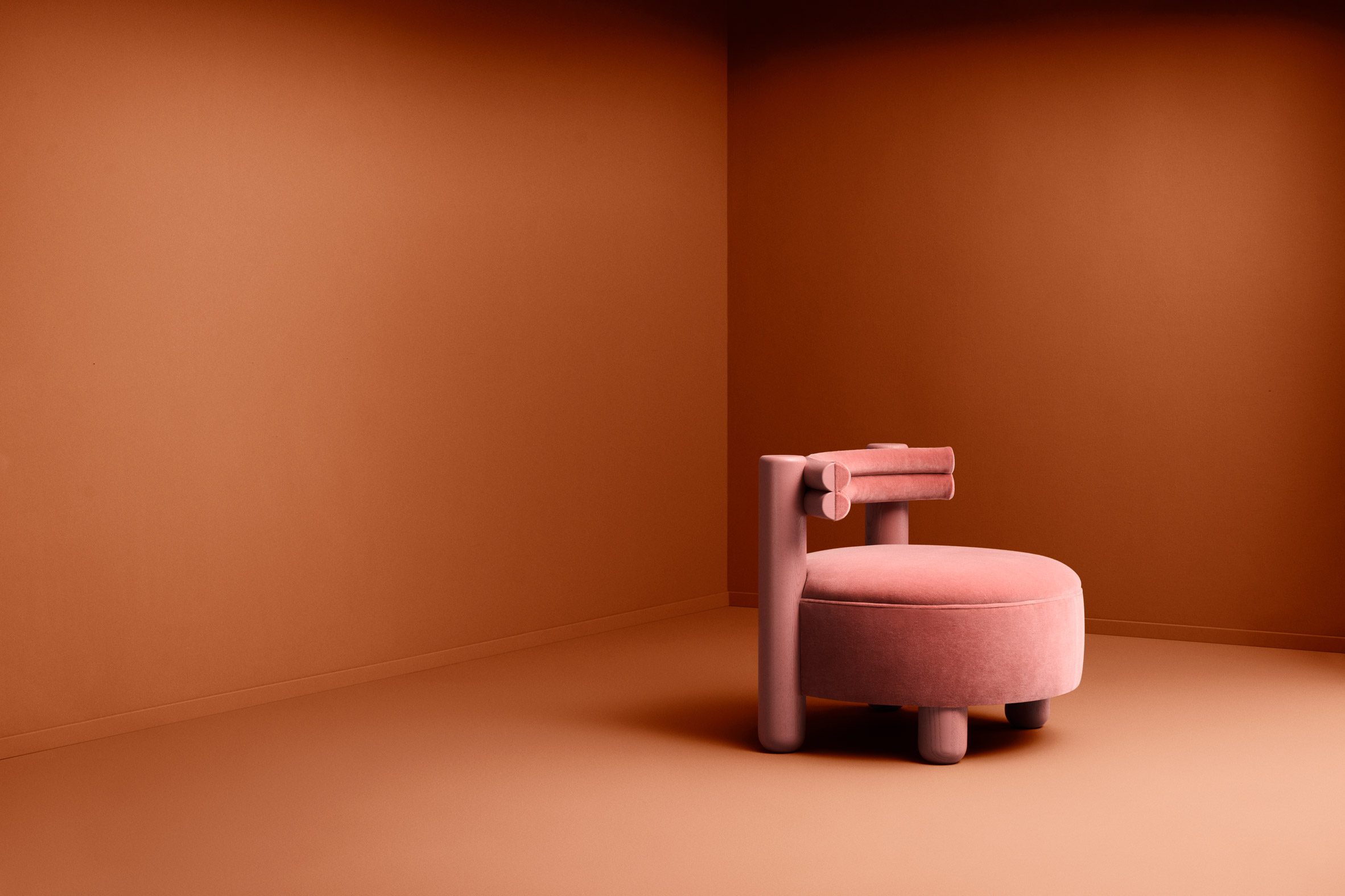 Mt Curve Big chair by BNF Studio