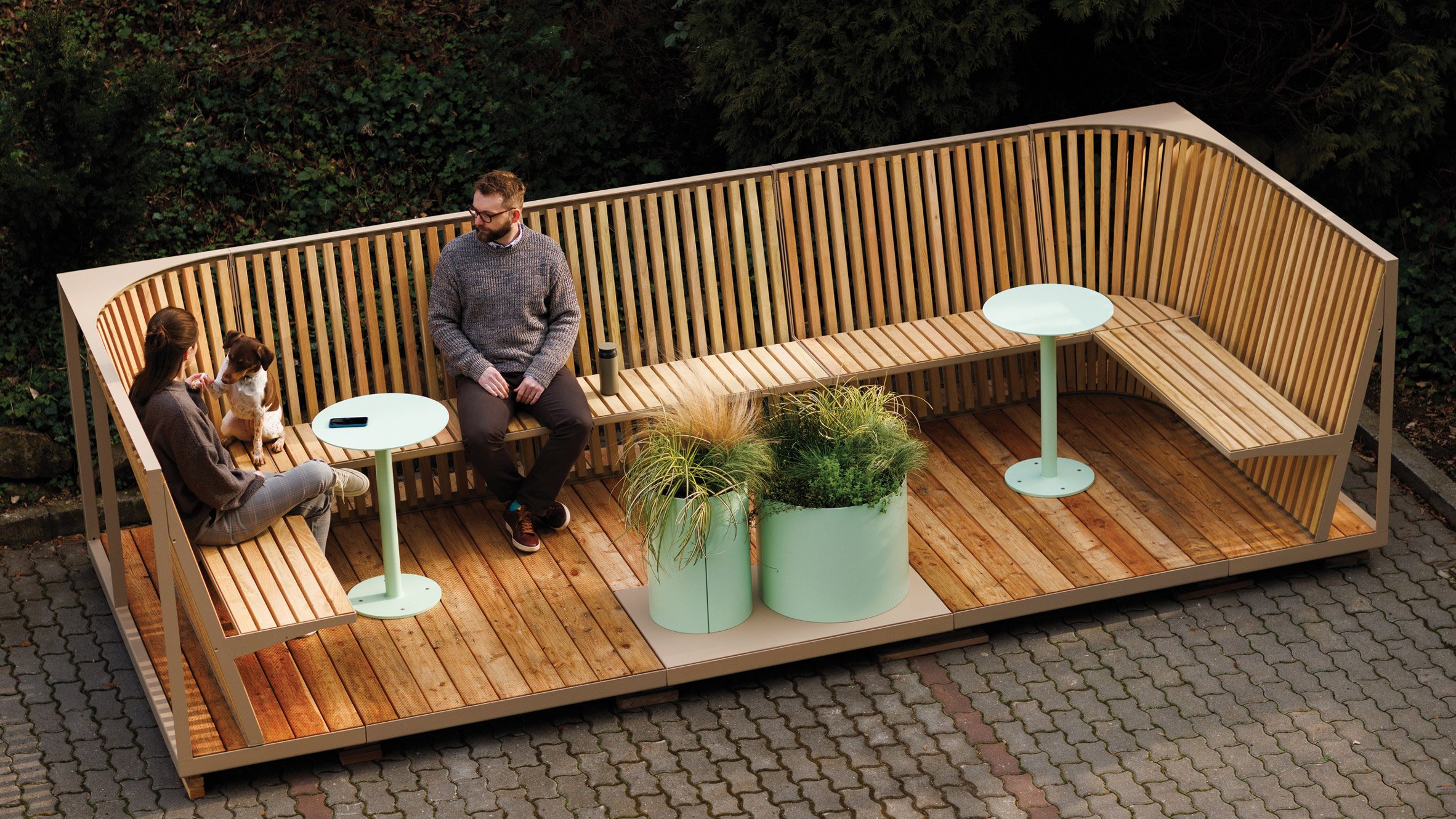 Platform seating by David Karásek and Michael Tomalik for Mmcité