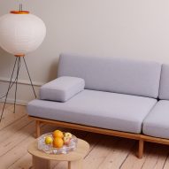 Lilac sofa in Scandi interior