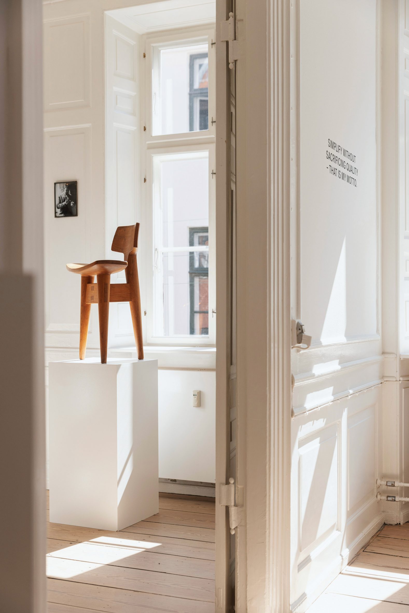 Sculptors Stool in Jens Quistgaard Around The Table