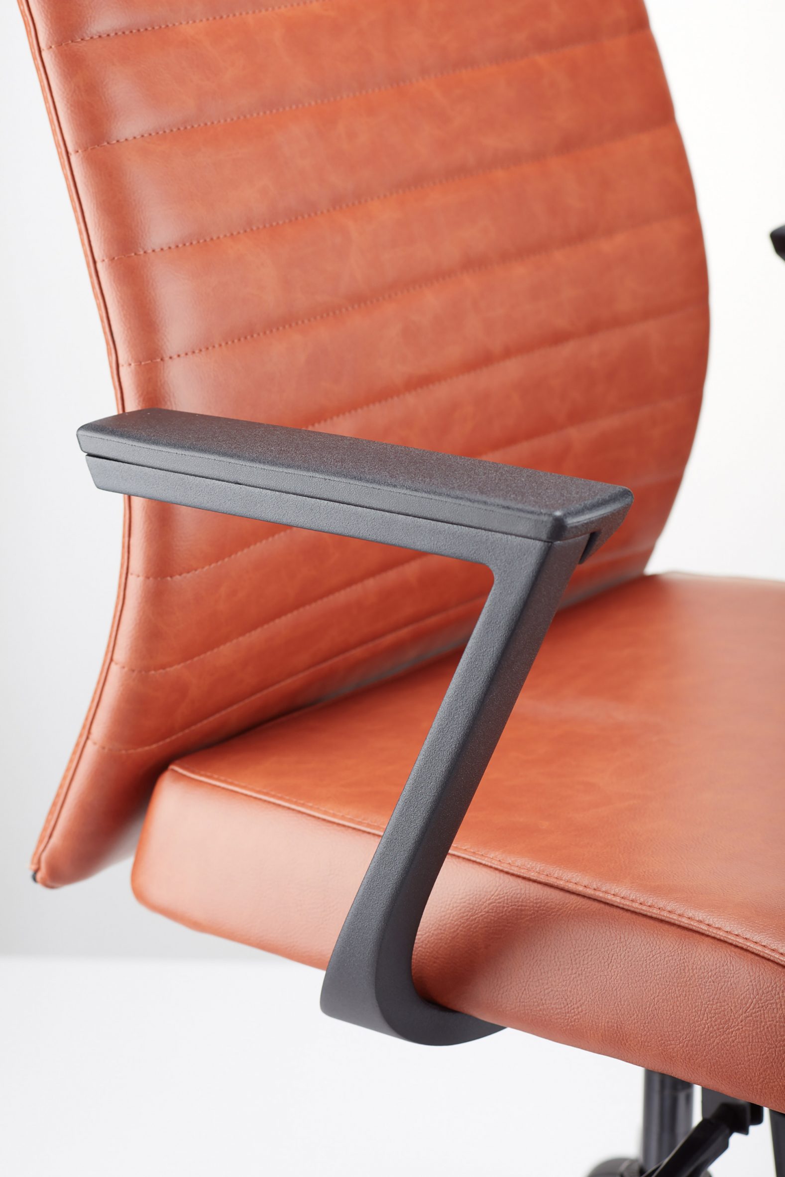 Dart office chair