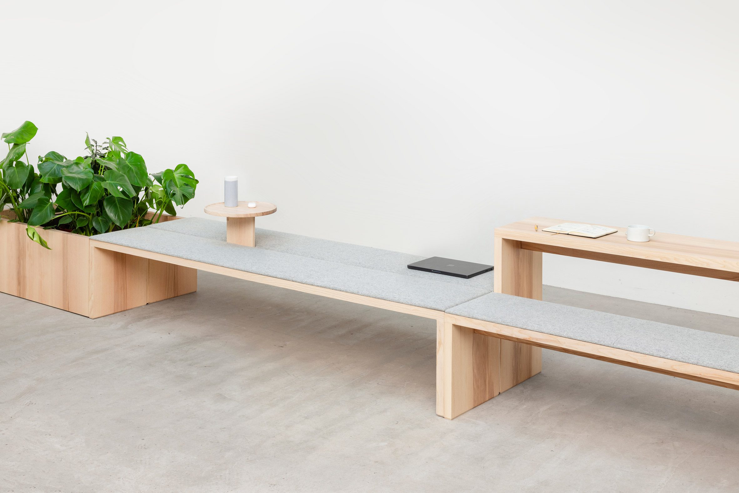 ILE modular system by Foster + Partners for Benchmark