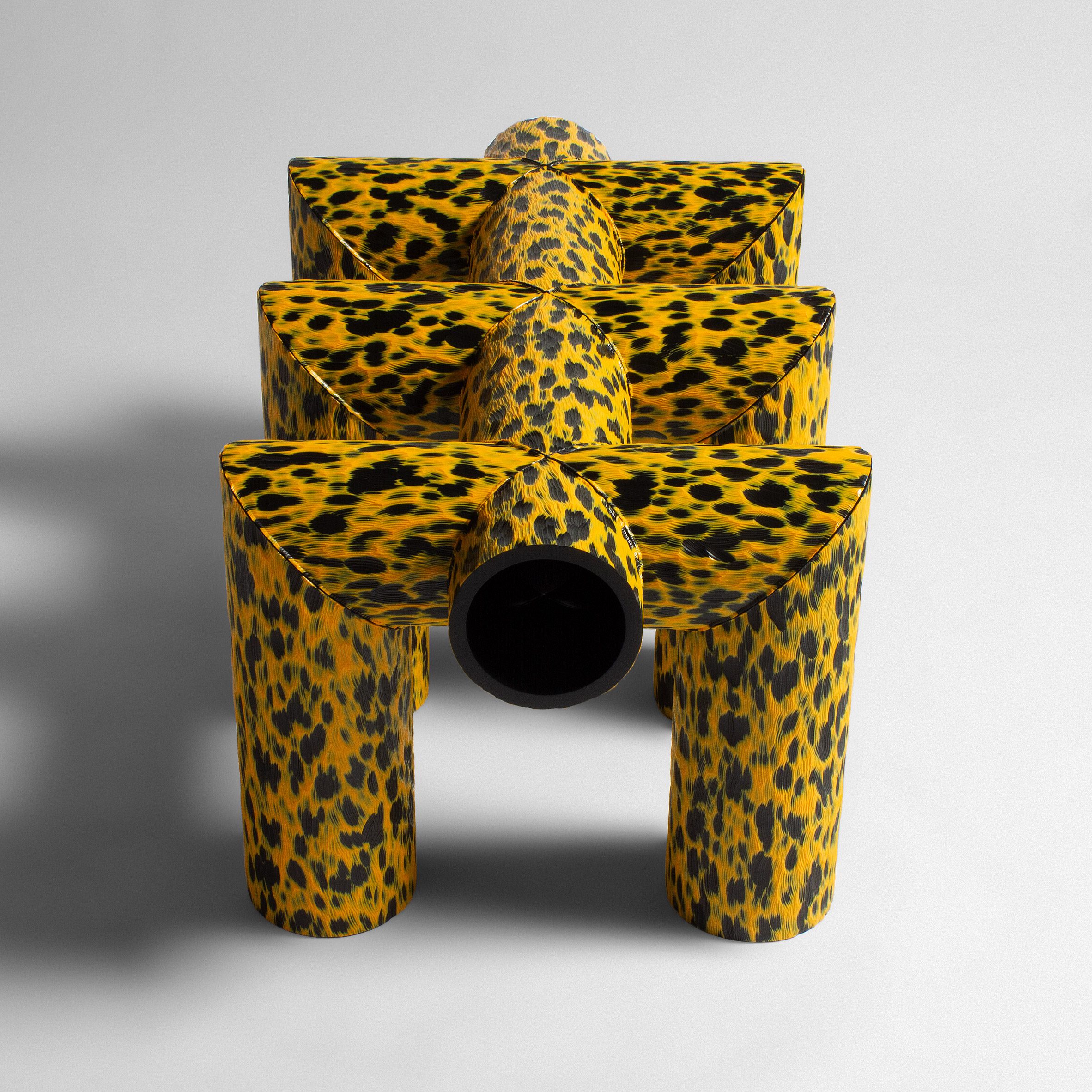 Front view of the Leopard bench by Rik van Veen