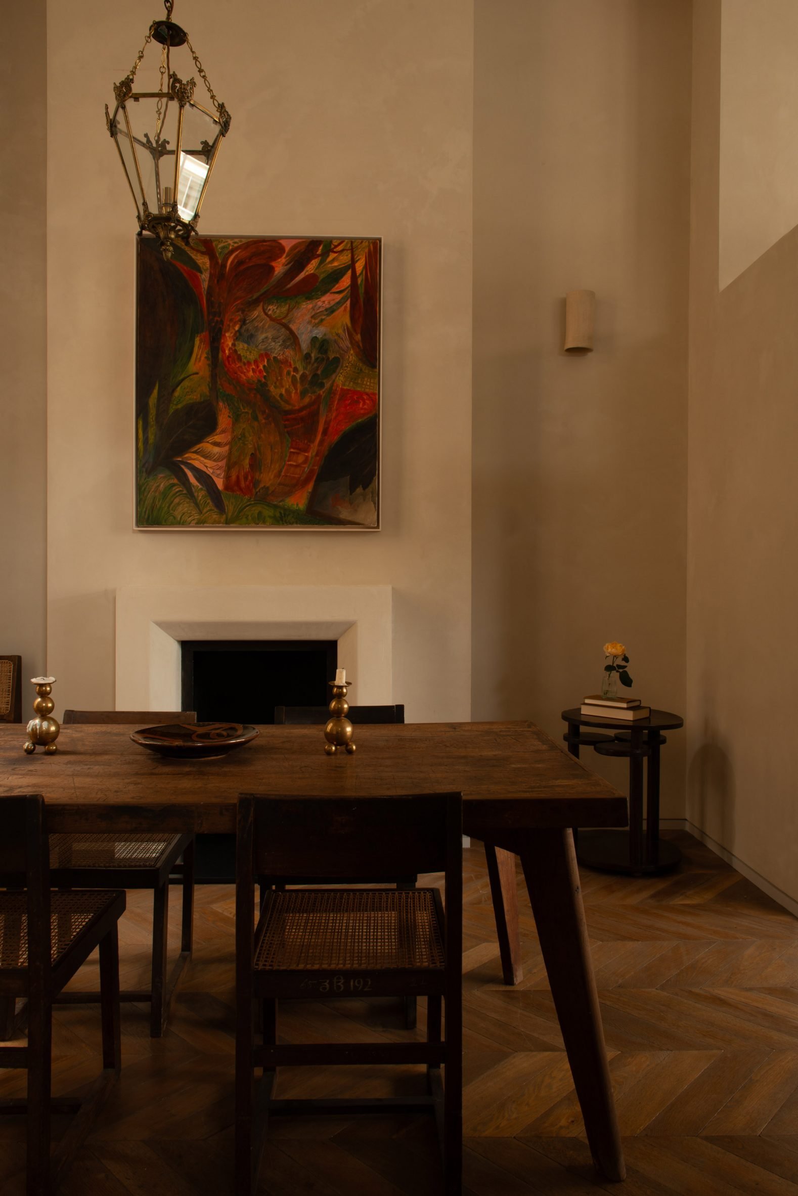 Dining table with chairs and chandelier