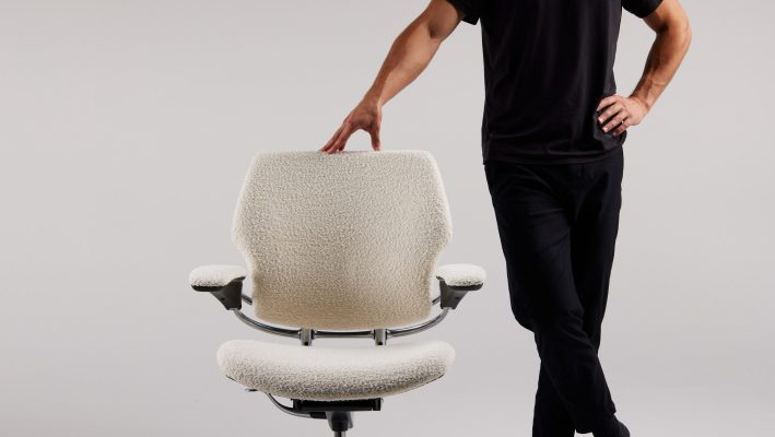 freedom-kvadrat-collection-humanscale-design_dezeen_2364_col_11