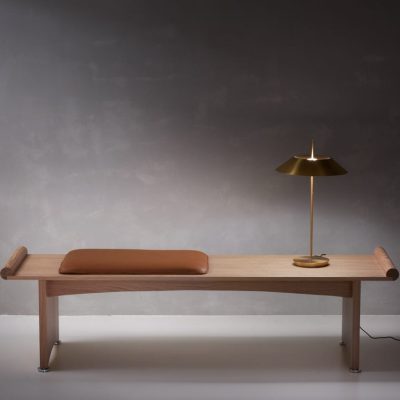 pause-bench-asplund-design-furniture-seating-showroom_dezeen_2364_sq-852x852-1